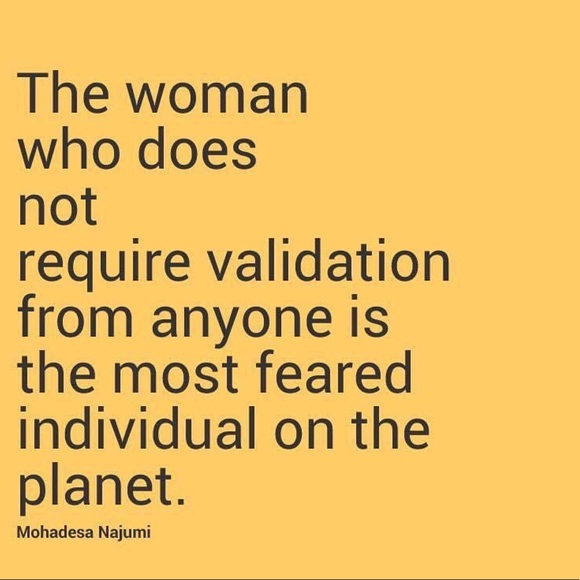 ❤️❤️ Lynnette Loves A Deal - Picture 5 of 11